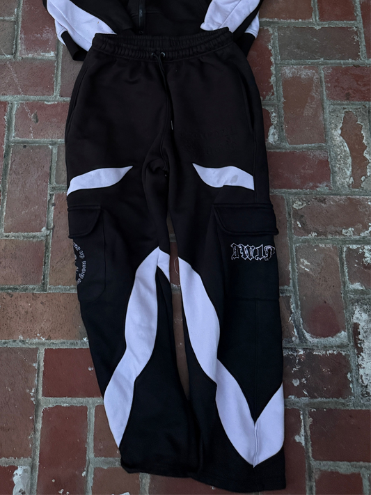 V2 CARGO SWEATPANTS [BLACK/SALMON PINK]
