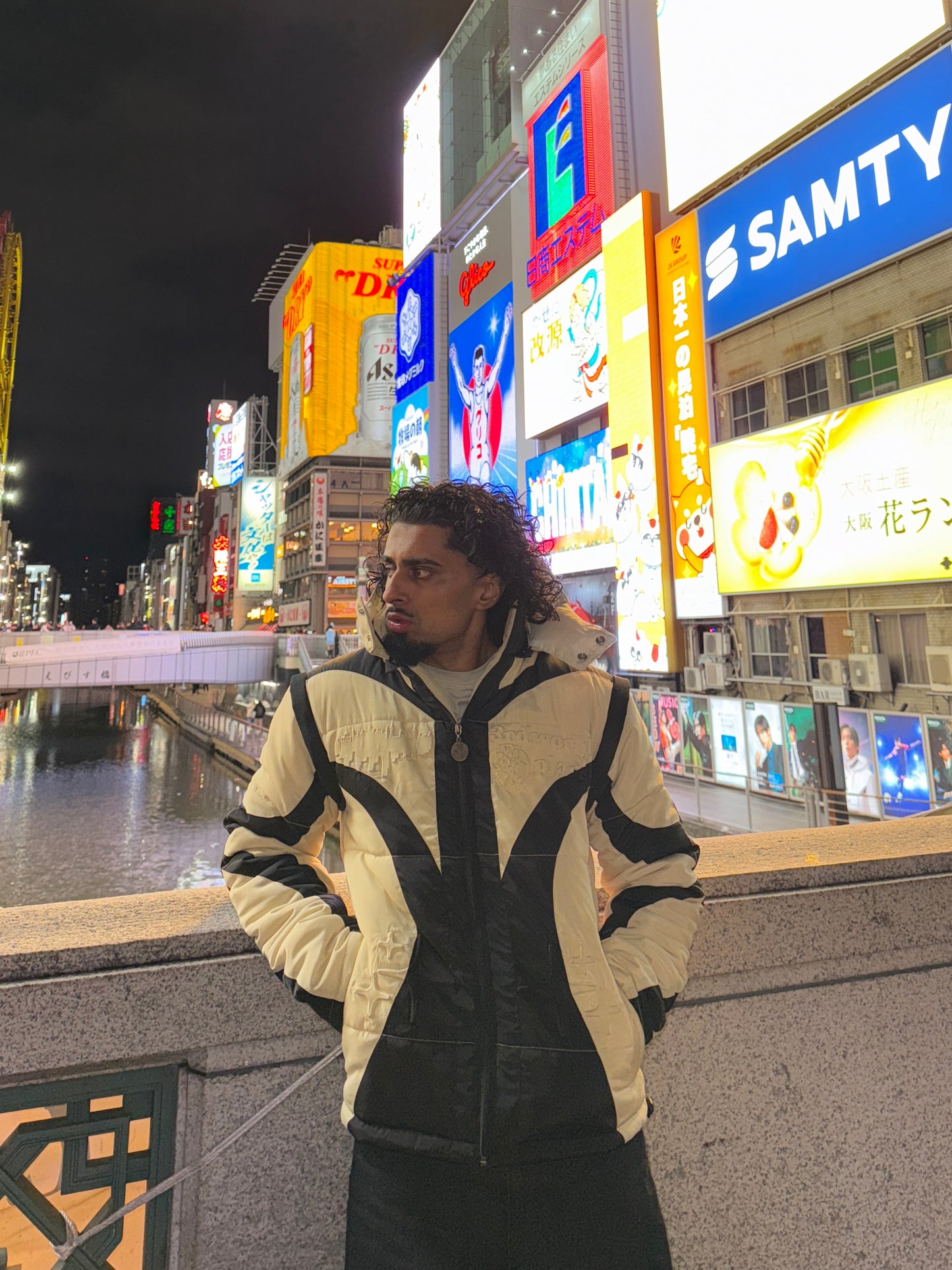 V2 PUFFER JACKET X VEST [CREAM & COOKIES]