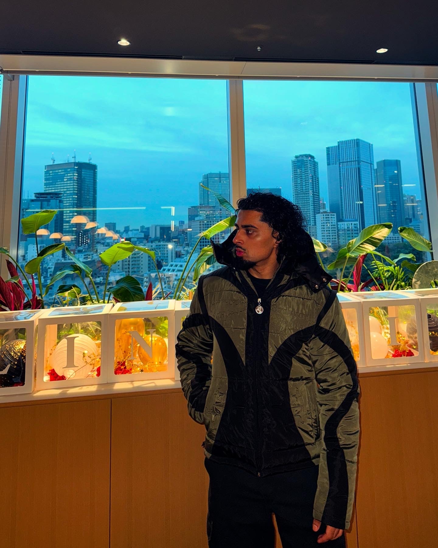 V2 PUFFER JACKET X VEST [MILITARY GREEN X BLACK]
