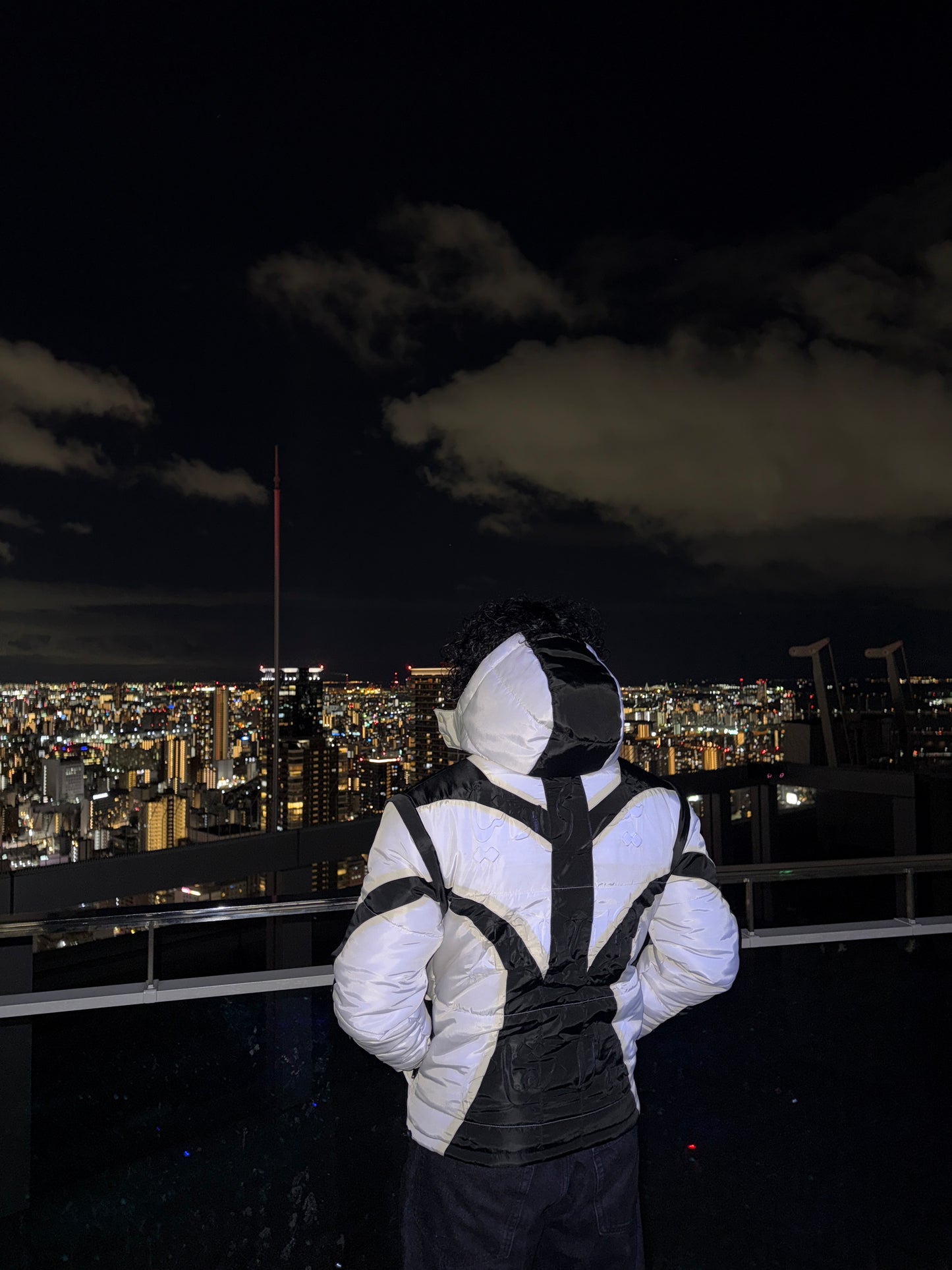 V2 PUFFER JACKET X VEST [CREAM & COOKIES]