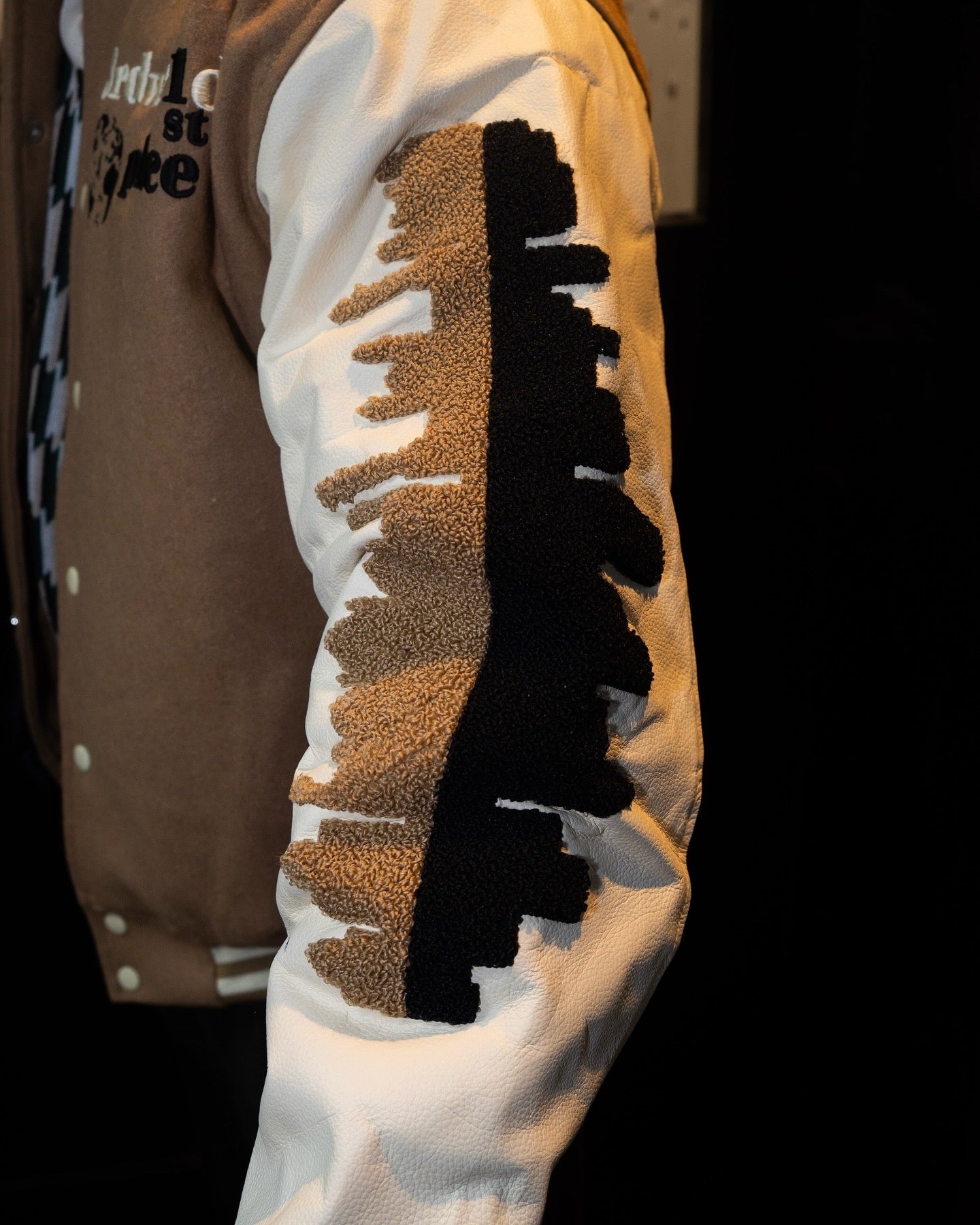 VARSITY LETTERMAN HERITAGE JACKET [BEIGE]